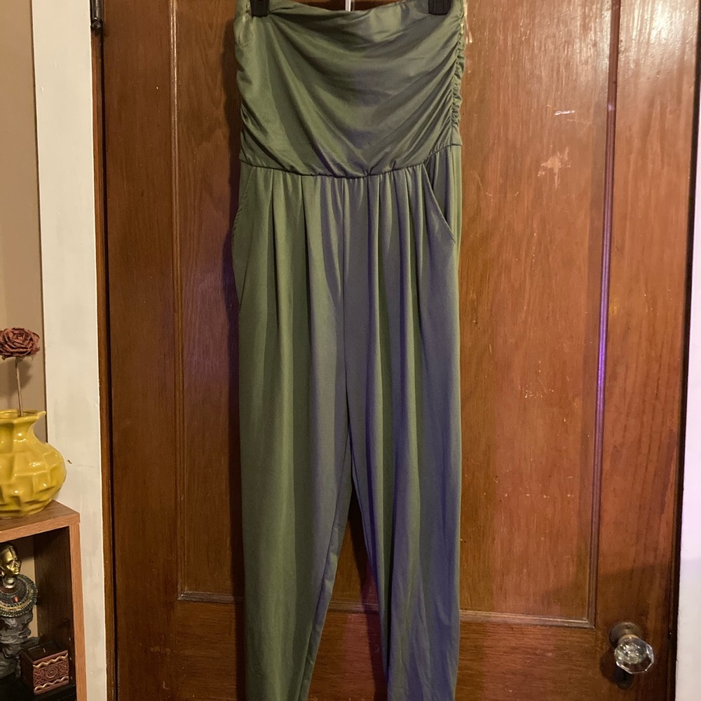 Strapless knit jumper